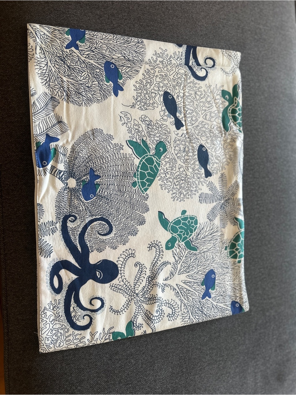 Women’s Ocean Print Cotton Table Runner - Blue & Teal (70 Inches)
